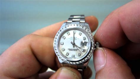 how to wind rolex datejust|are rolex watches self winding.